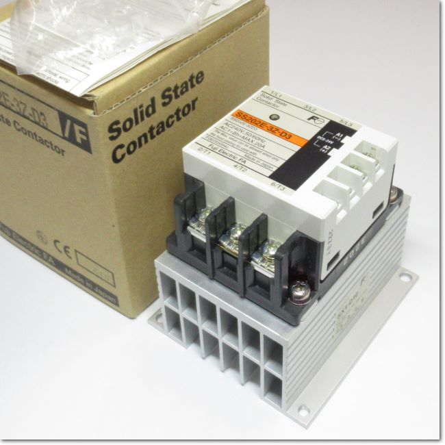 Japan (A)Unused,SS202E-3Z-D3/F ヒータ負荷専用三極ソリッドステート