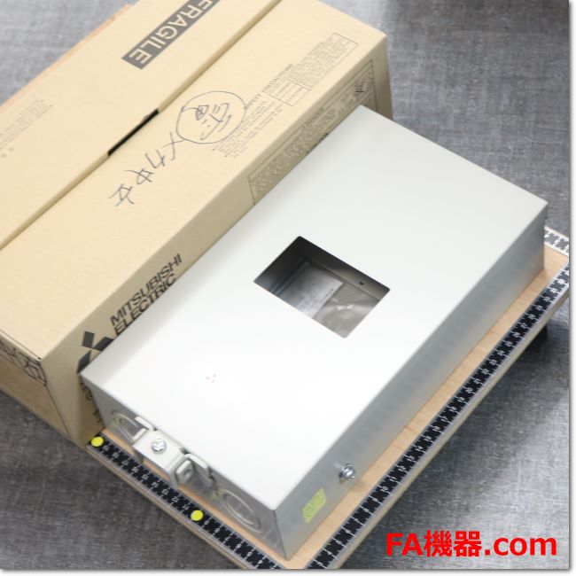 Japan (A)Unused,NFS-1SV 遮断器用BOX S形(閉鎖形) ,Peripherals / Low Voltage Circuit  Breakers And Other,MITSUBISHI