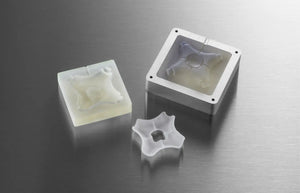 DIY Injection Molding: วิธีการขึ้นรูปชิ้นส่วนพลาสติกภายในองค์กรด้วยแม่พิมพ์ที่พิมพ์ด้วยเครื่องพิมพ์ 3 มิติ