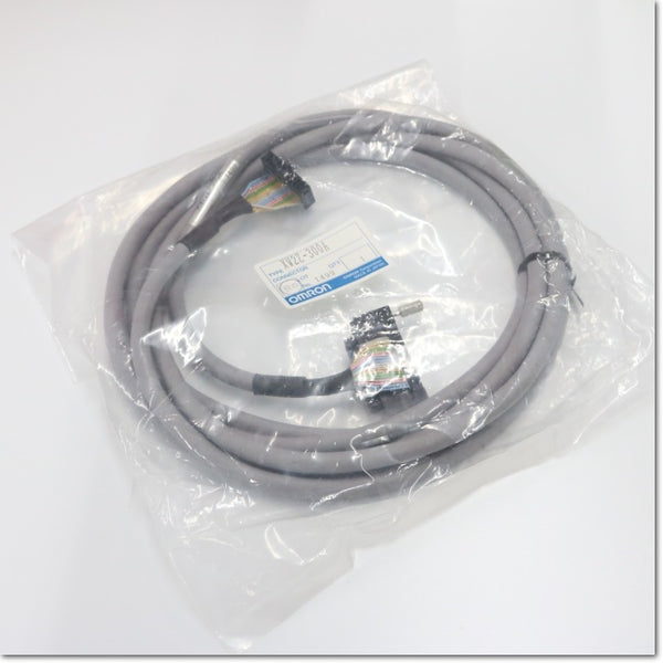 XW2Z-300A　形XW2Z  Connector 端子台 Converter Module 用 Cable  