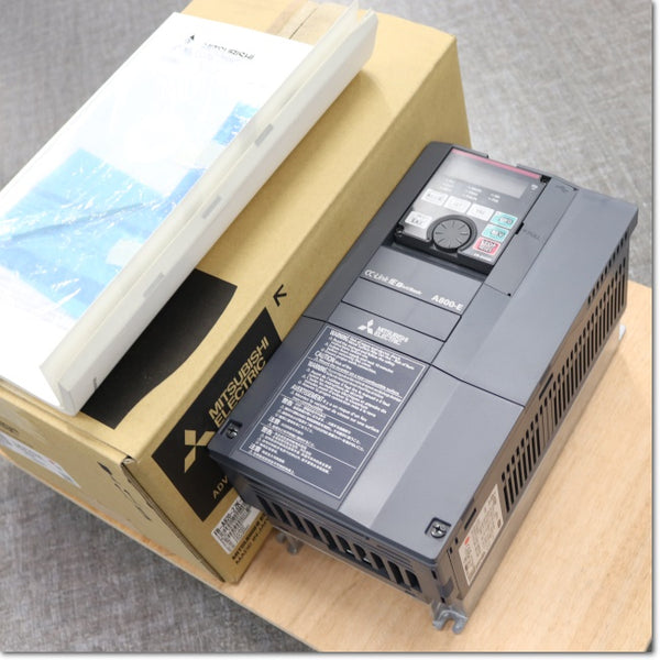Japan (A)Unused,FR-A820-2.2K-E1  インバータ 三相200V Etherne通信