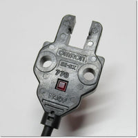 Japan (A)Unused,EE-SX770  薄型コード引き出しタイプフォト・マイクロセンサ 透過形 しゃ光時ON ,PhotomicroSensors,OMRON
