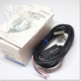 Japan (A)Unused,E3R-DS30E4  アンプ内蔵形光電スイッチ 拡散反射形 2m