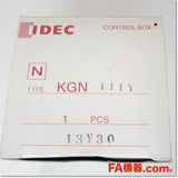 Japan (A)Unused,KGN111Y  φ30 コントロールボックス 1点用 穴あり ,Control Box,IDEC