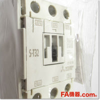 Japan (A)Unused,S-T32 AC200V 電磁接触器,Electromagnetic Contactor,MITSUBISHI 