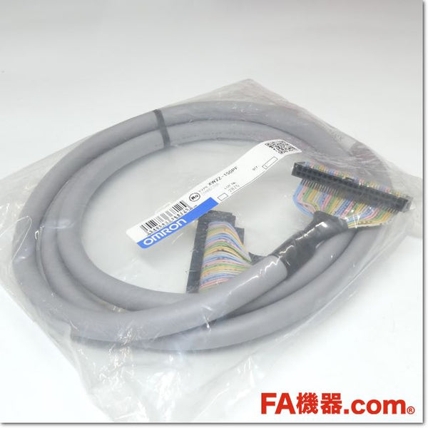 Japan (A)Unused,XW2Z-150PF PLC接続タイプコネクタ端子台変換ユニット専用接続ケーブル 1.5m