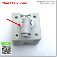 (C)Used, ZSE30A-C4L-N-M Pressure Switch ,สวิตช์ความดัน สเปค One-touch fittingΦ4mm, Φ5/32inch ,SMC